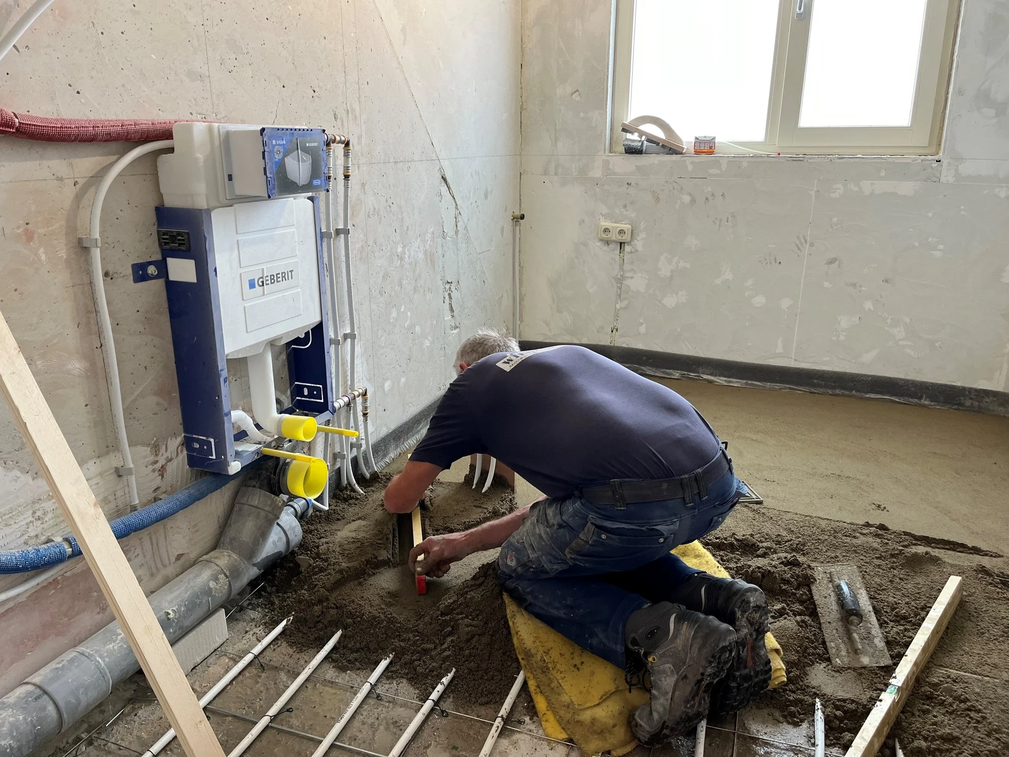Loodgieter van Wiesenekker installatietechniek aan het werk in Rhenen